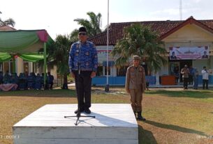 Camat Way Tuba Pimpin Upacara Peringatan Hari Sumpah Pemuda (HSP) Ke-96 Tahun 2024