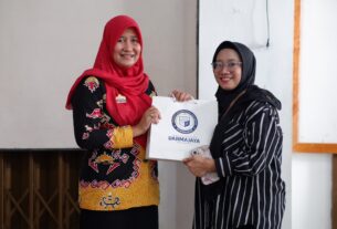 Pelajar SMAN 4 Siap Hadapi Era Digital! Dosen Darmajaya Kenalkan AI Lewat Pelatihan Seru