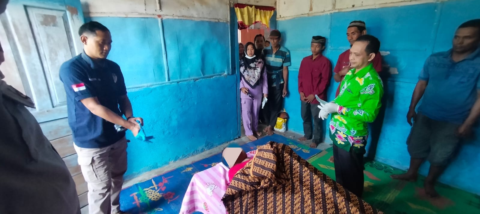 Polsek Abung Surakarta Bersama Unit Identifikasi Polres Lampura Olah TKP Korban Gantung Diri