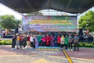 Ribuan warga meriahkan HUT TNI ke-79 di alun alun Sragen