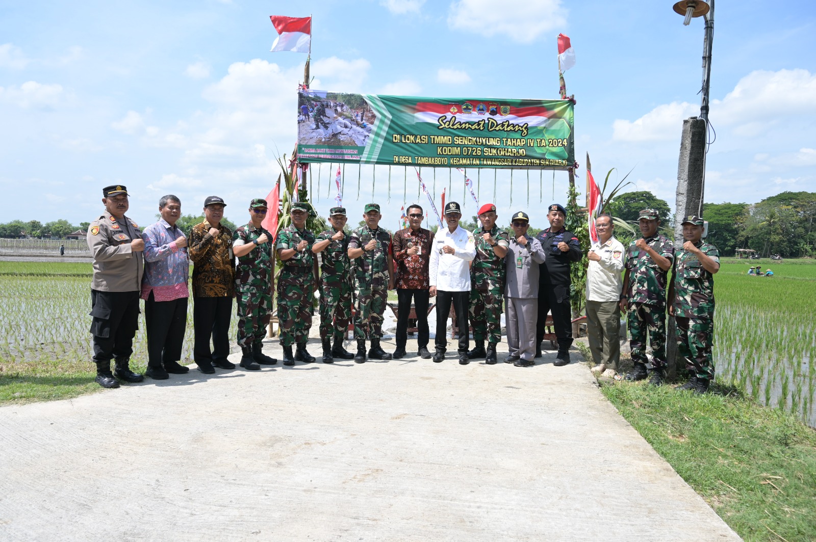 TMMD Sengkuyung Tahap IV TA. 2024 Kodim 0726/Sukoharjo dibuka Plt Bupati Sukoharjo di Desa Tambakboyo, Kec. Tawangsari