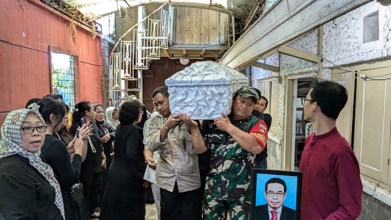 Babinsa Takziah Warganya Yang Mengalami Musibah