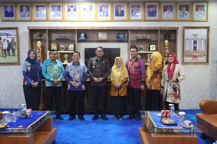Pj. Bupati Lampura Gelar Audiensi dengan Pengurus Organisasi Rampas