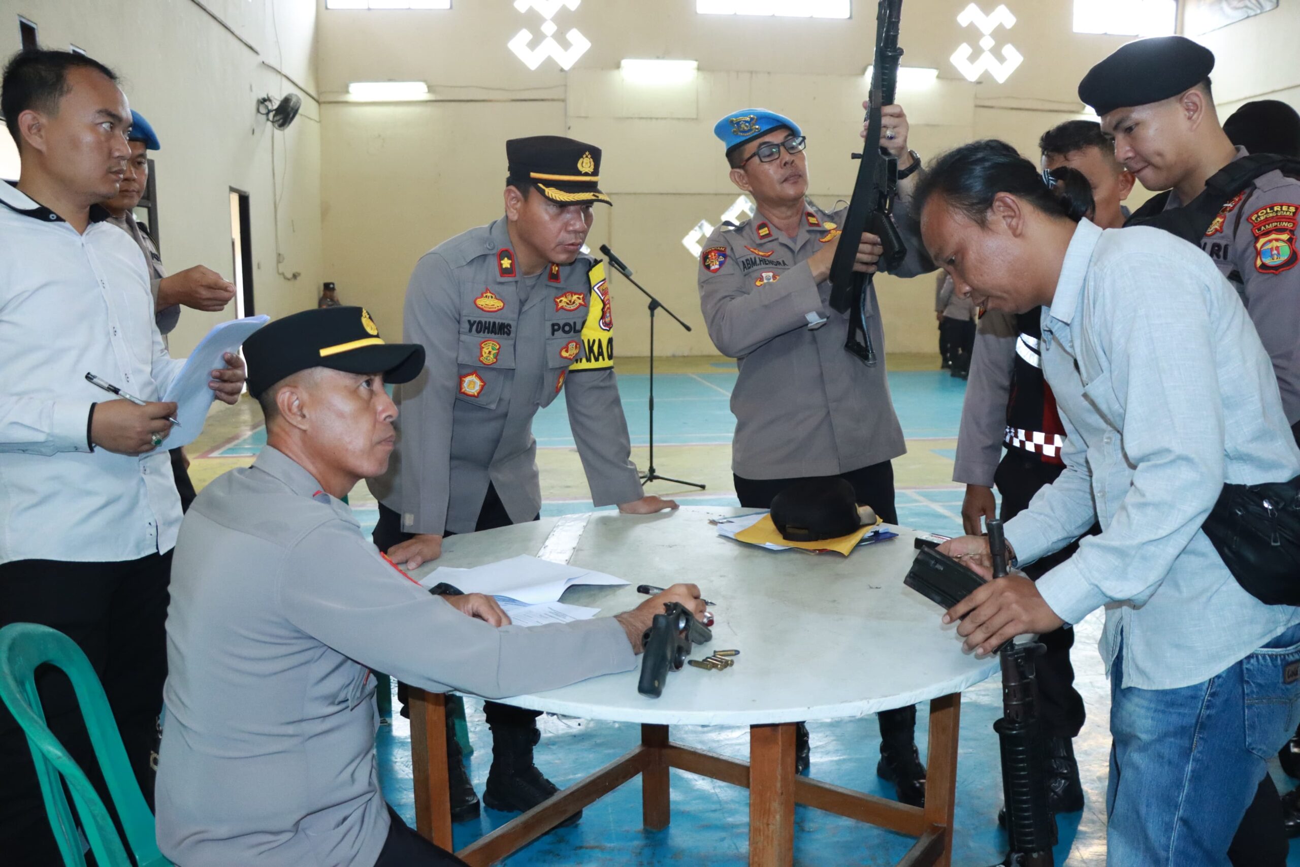 Antisipasi Penyalahgunaan, Polres Lampung Utara Cek Senpi Dinas Personel
