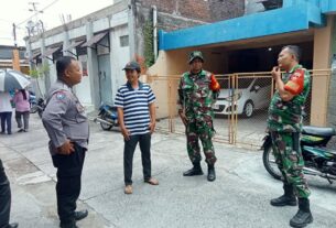 Babinsa Bersama Bhabinkamtibmas Bersinergi Sambang Warga, Jaga Keamanan Jelang Pergantian Tahun