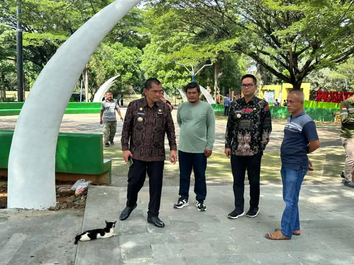 PJ. Bupati Lampura tinjau renovasi Islamic Center
