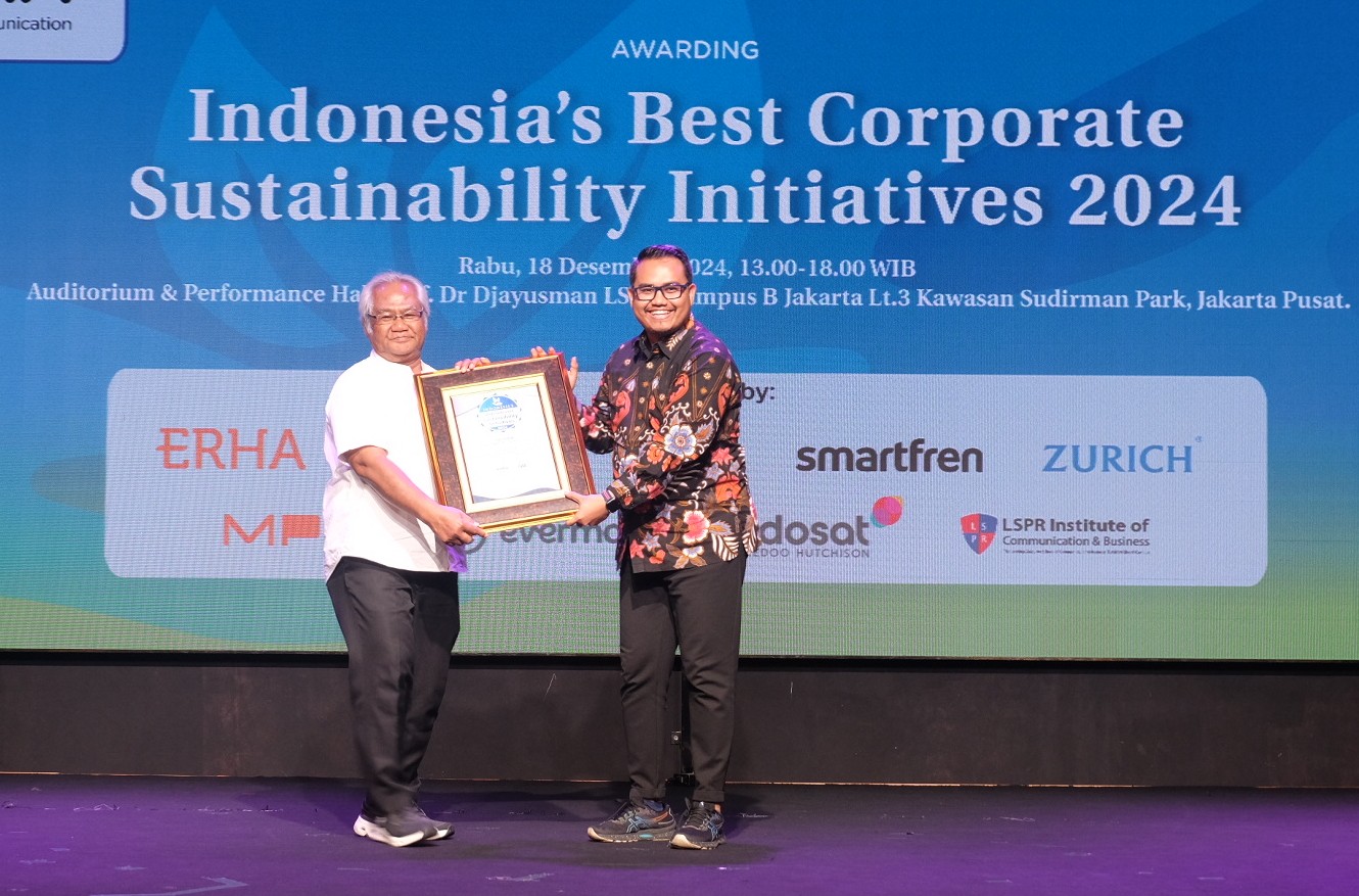 Penghujung Tahun, FIFGROUP Raih 2 Penghargaan
