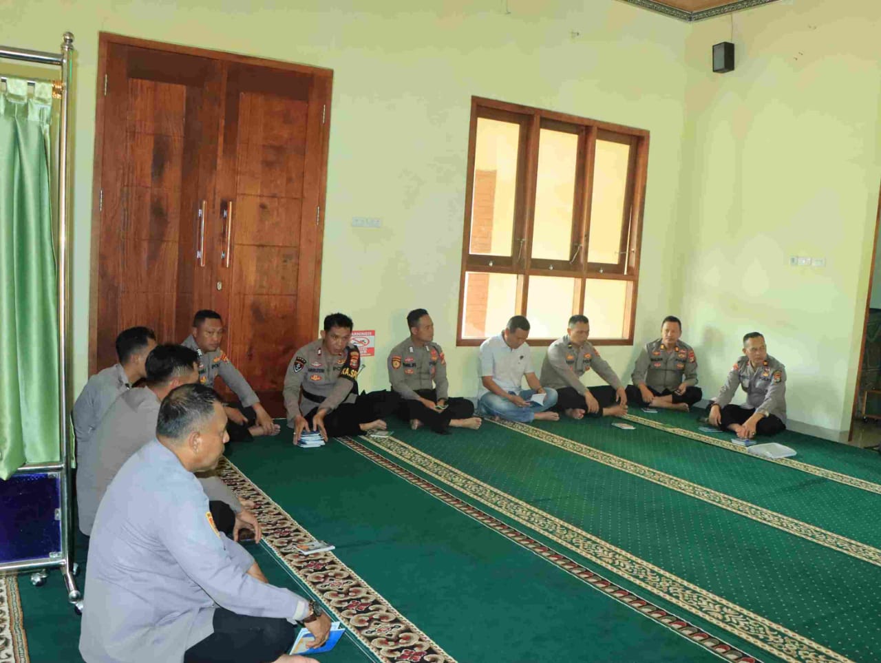 Polres Tulang Bawang Barat Laksanakan Binrohtal Tingkatkan Iman dan Taqwa Personil