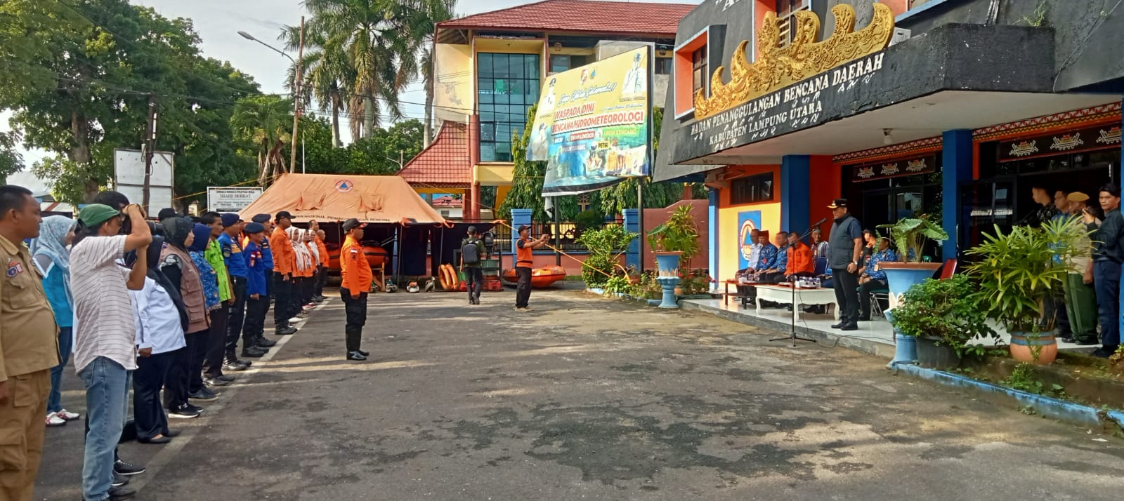Apel Besar Siaga Bencana: Pj. Bupati Lampung Utara Pimpin Kesiapsiagaan di Kantor BPBD