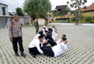 Linmas Kelurahan Sumber Digembleng Latihan Fisik Dan PBB Oleh Babinsa, Ini Tujuannya