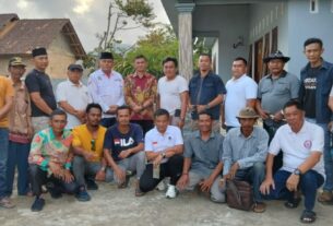 Pengurus DPK Apdesi Ulu Belu bersama Pengurus DPC Apdesi Tanggamus rapat bersama