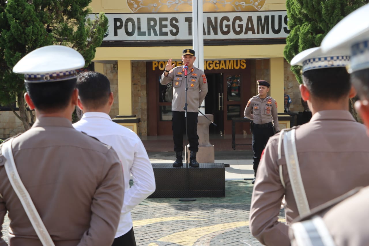 Pimpin Apel Perdana Tahun 2025, Ini Pesan Penting Kapolres Tanggamus