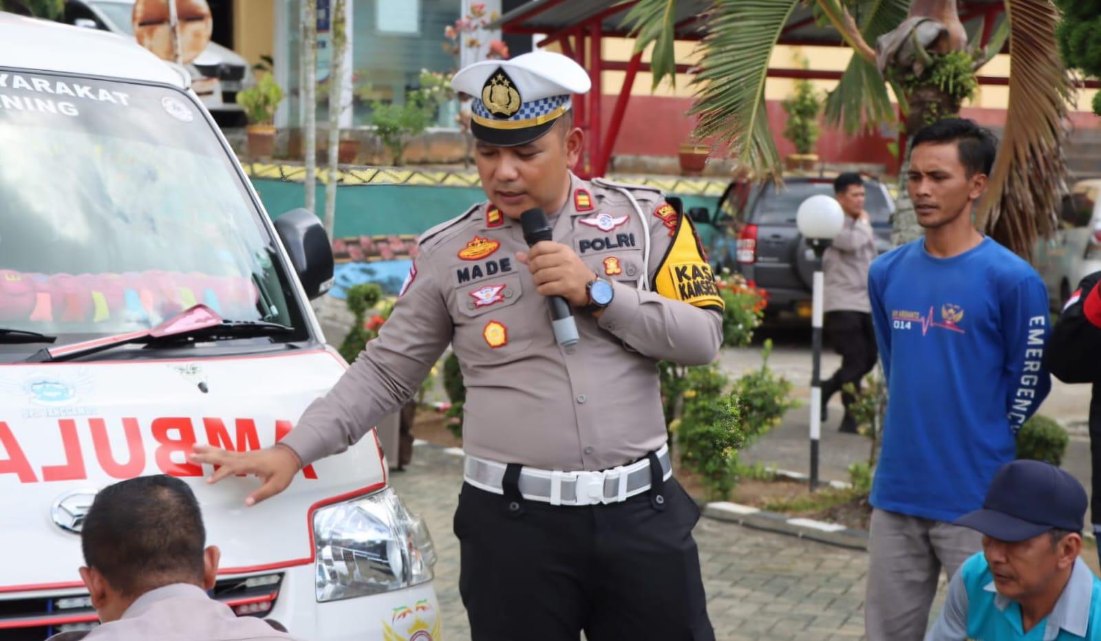 Sat Lantas Polres Tanggamus Gelar Pelatihan Safety Driving untuk Pengemudi Ambulans Pekon