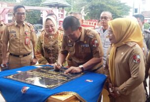 Pj Bupati Lampura resmikan Kantor Perpustakaan Baru