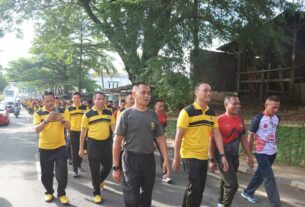 Tingkatkan Sinergitas TNI- Polri, Polres Lampura Olahraga Bersama