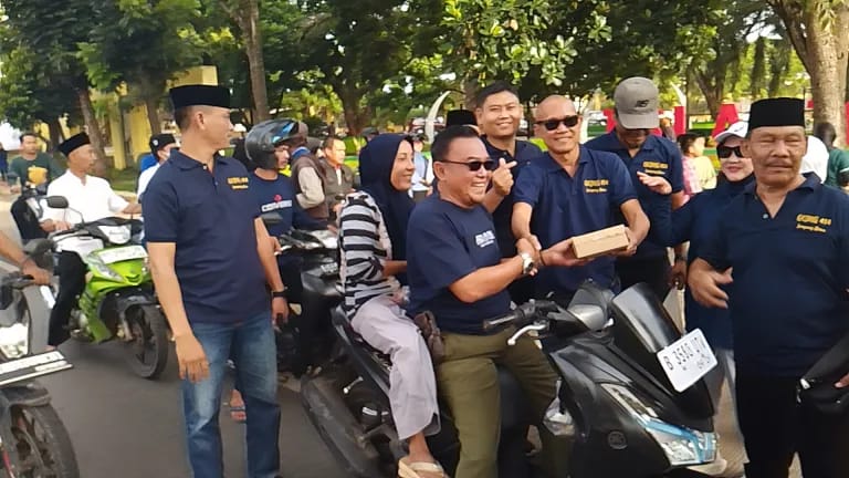 Komunitas Gojing buka pemandangan Takjil di Ujung Senja