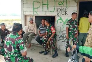 Babinsa Berkomunikasi dengan Gapoktan: Membangun Sinergi untuk Ketahanan Pangan