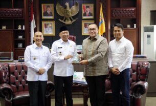 Gubernur Mirza Terima Investor Malaysia yang akan Mengembangkan Proyek Pengolahan Sampah Menjadi Energi dan Pembangkit Listrik Berbasis Limbah Pertanian