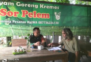 Perkuat Pembinaan Wilayah, Babinsa Kemlayan Intensifkan Komsos Dengan Sambangi Ketua RW.