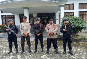 Polres Tulang Bawang Kerahkan Ratusan Personel Amankan Peringatan Jum'at Agung di 26 Gereja