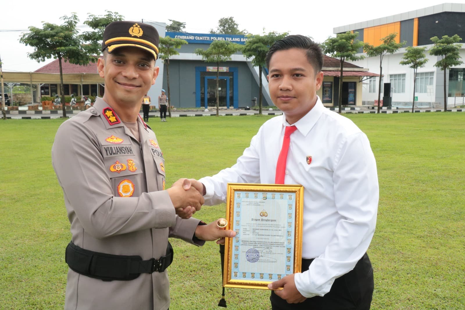 Kapolres Tulang Bawang Berikan Reward Kepada 40 Personel, Berikut Daftar Nama dan Prestasinya
