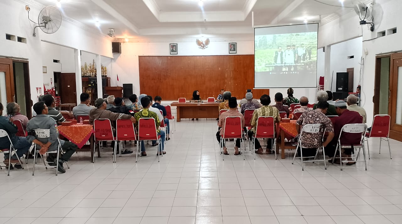 Kawal Perekonomian Kelurahan Serengan, Babinsa dan Bhabinkamtibmas Hadiri Muskelsus Pembentukan Pengurus Koperasi Merah Putih
