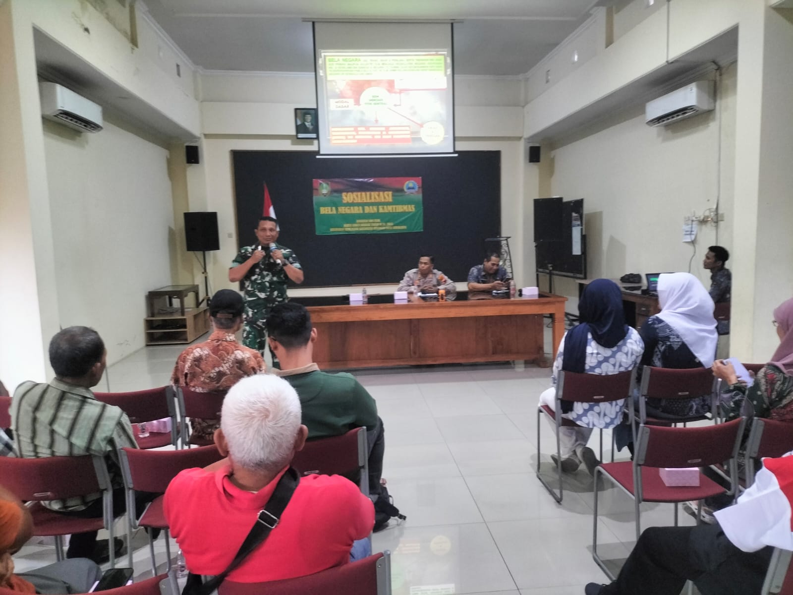 Kegiatan Non Fisik KBD Tahap II TA. 2025, Danramil 03/Serengan Sosialisasi Wasbang & Bela Negara kepada Warga