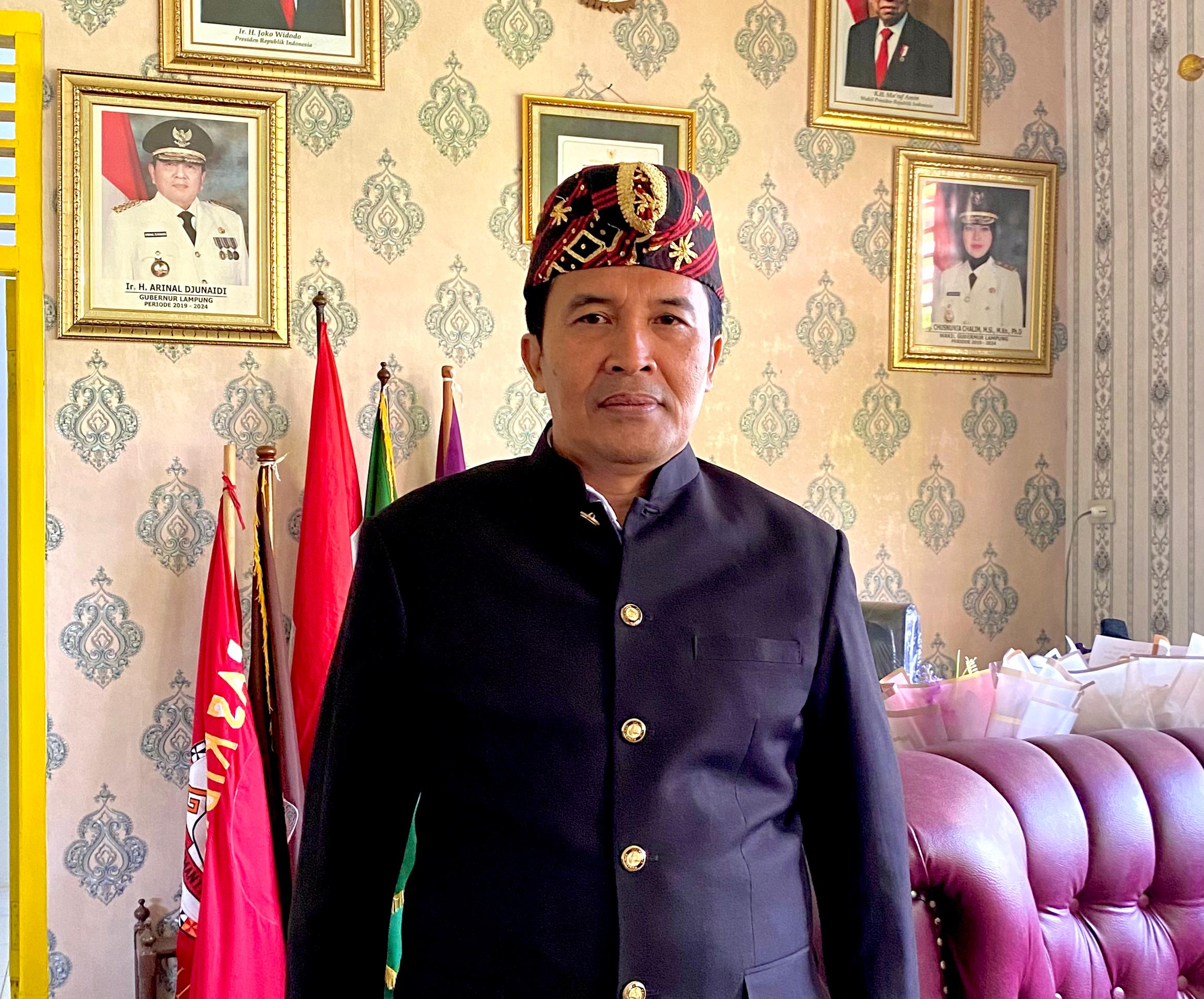 SMAN 1 Liwa dapat Predikat Sekolah Unggulan dari Pemprov