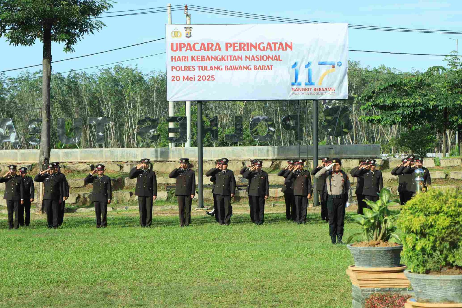 Semangat Nasionalisme, Polres Tulang Bawang Barat Gelar Upacara Peringatan Hari Kebangkitan Nasional ke 117