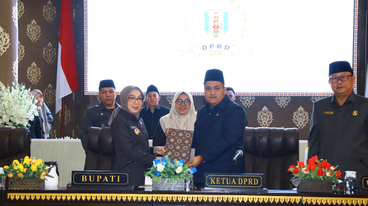 DPRD Way Kanan Gelar Paripurna Penyampaian Raperda Pertanggunganjawaban APBD Tahun 2024