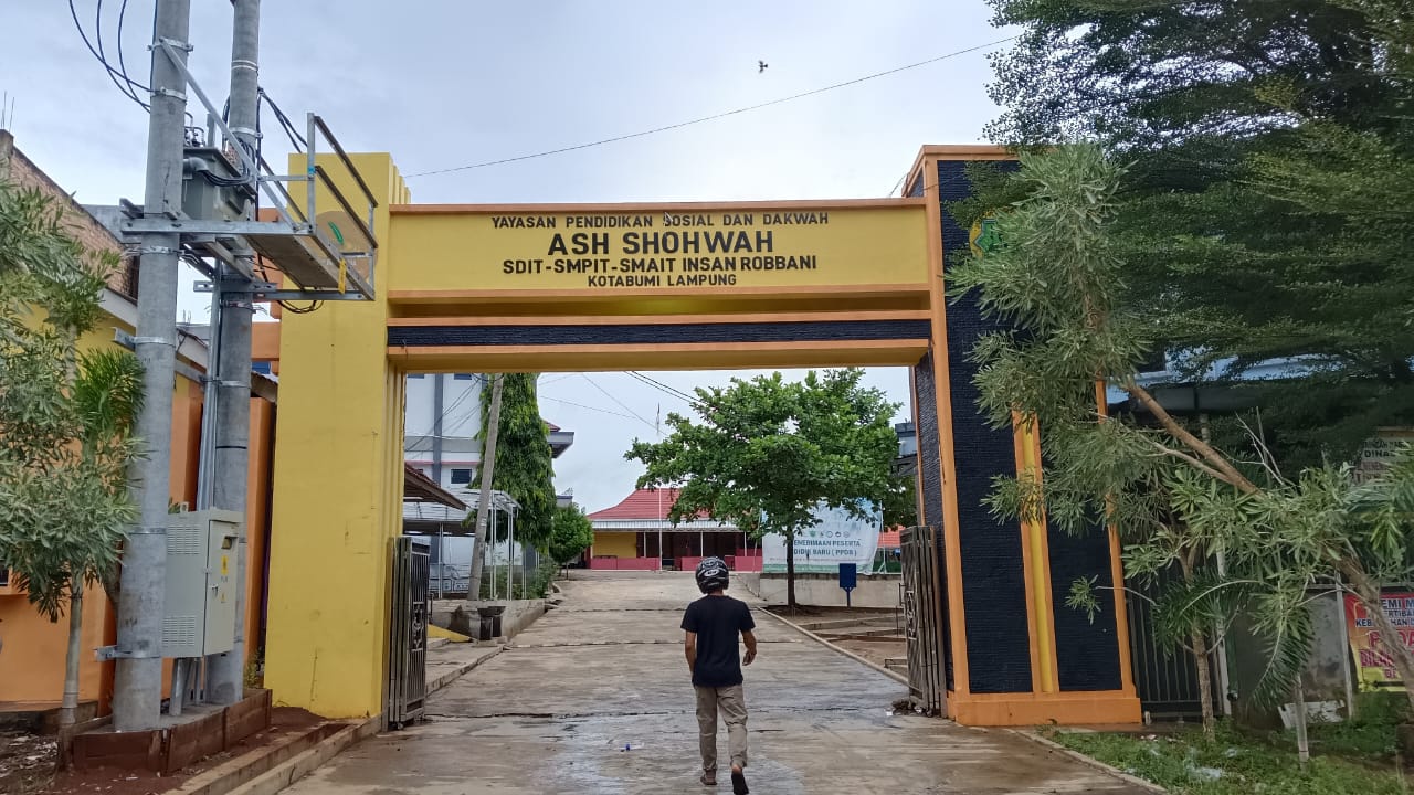 Dunia Pendidikan Kembali Dicederai Dengan Carut Marut Pendaftaran SPMB