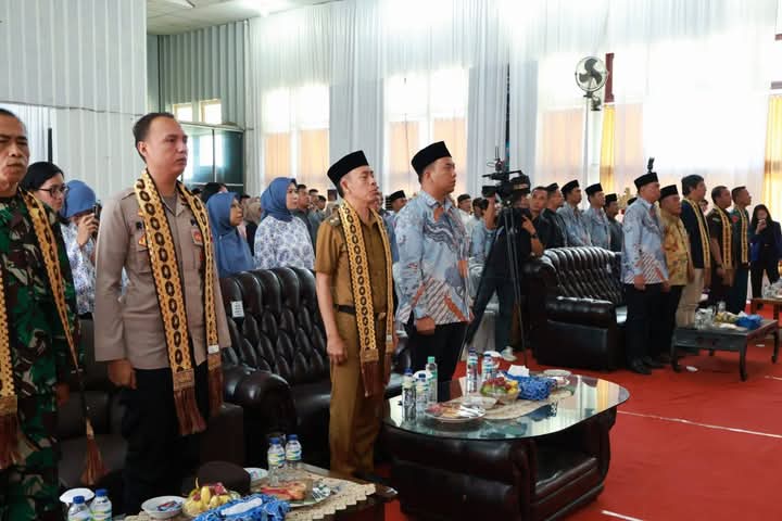 Wabup Lampura Hadiri Selamatan Buka Giling dan Prosesi Tebu Manten di PG Bungamayang